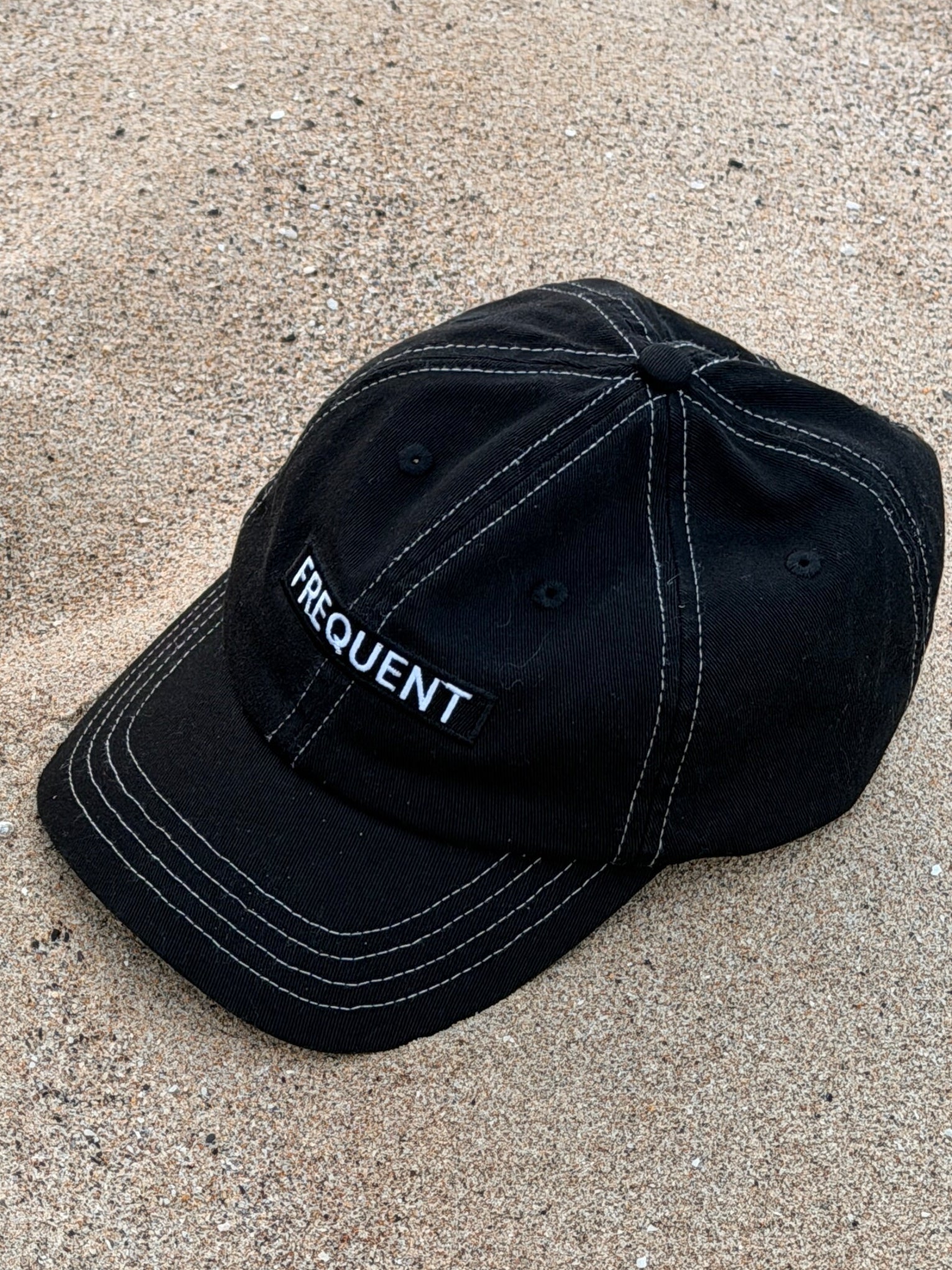 logo cap